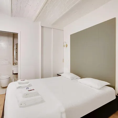 Apartment Spacious -2br 8p- Near Nation Paris
